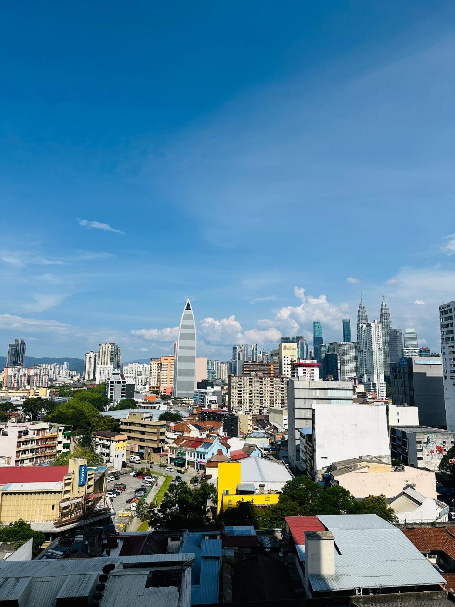 Chamber Klcc By Hibernate Apartment